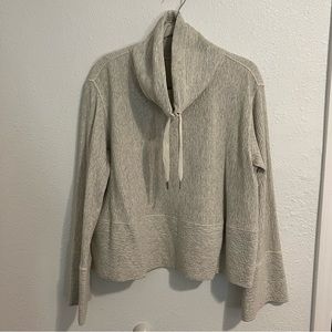 Lululemon Sweatshirt